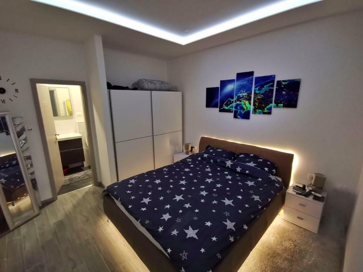Apartment Del Mar Podstrana Buitenkant foto